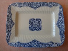 ÉLÉGANT PLAT À CÔTES