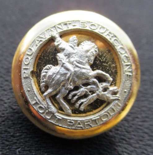Ancien bouton piqu - bouton, piqu'