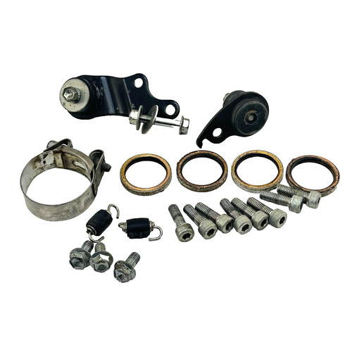 2011 2026 suzuki - gsxs, gsxr