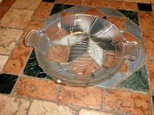 Coupe en verre moulé givré