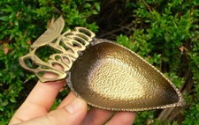 Ancien cendrier en laiton pour