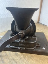 outil Moulin à Café Comptoir Martin N.3 En Fonte .