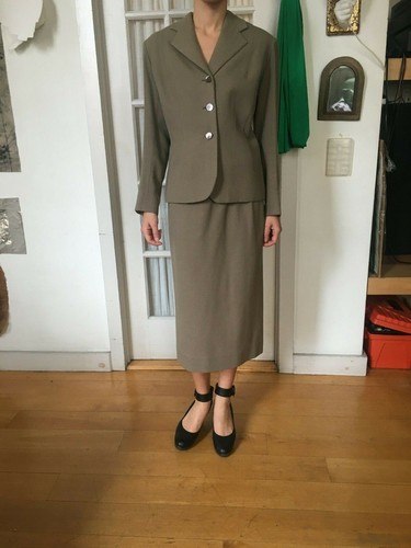 Vintage couture woman - 's, suit