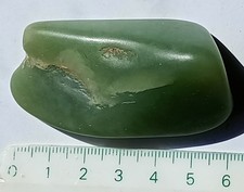 Jade vert de Colombie brute