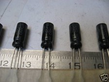 Lot x50 : condensateur