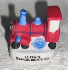 Fève 🌞 le train de manège