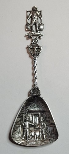 Cuillère sucre sel - À,