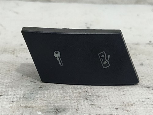 Pièces diverses 2300269 - /,