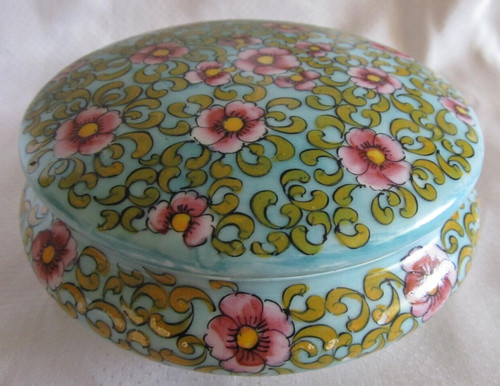 Grande bonbonnière porcelaine