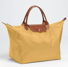 Longchamp Le Pliage Medium