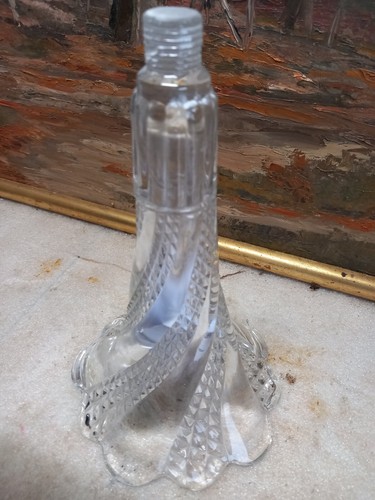 Vase cornet verre moulé - cornet,