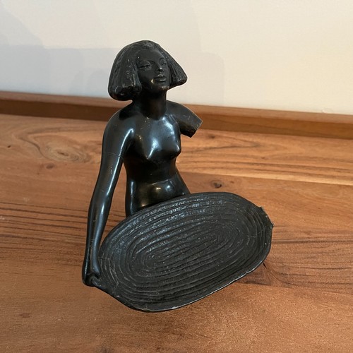 Tora 189 statue porteuse - -,