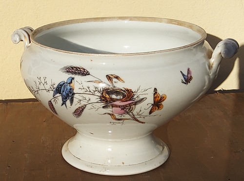 Soupière ancienne porcelaine