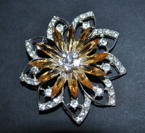 Broche vintage fleurs - , en