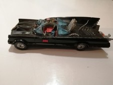 Ancienne voiture miniature métal Batman Batmobile Corgi Toys