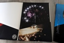 2 programmes des concerts de Johnny Hallyday Stade de France 98 + Tournée été 99