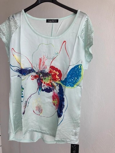Tee shirt bleu fluide - , avec
