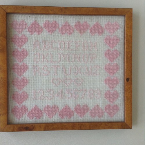 Abécédaire rose broderie - abécédaire, au