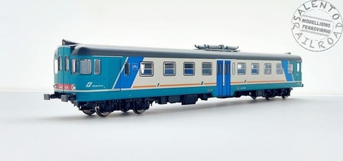 Vitrains 2266 locomotive - 2266,