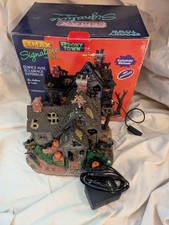 2010 Lemax Spooky Town Vicki's Cattery Lumières Et Son Fonctionnel Boîte Retirée