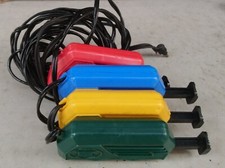 CIRCUIT ROUTIER VOITURE JOUEF LOTS DE 4 POIGNEES COULEURS DIFFERENTES