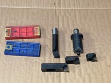 Lot de barreaux à aléser WOHLHAUPTER type 232021 avec supports + plaquettes