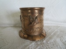 Pot à crayon en bronze Art