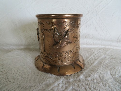 Pot crayon bronze - en, art