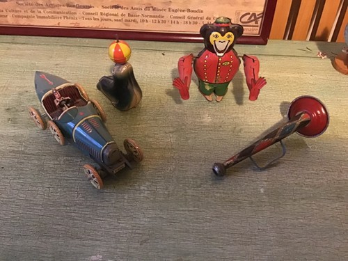 Lot jouets anciens metal - en,