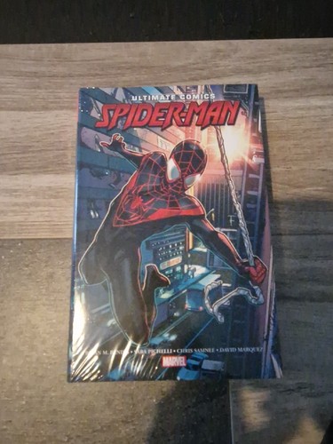 Ultimate spider man miles - ultimate, spider-man
