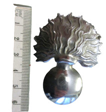 Gendarmerie BELGE - Insigne de coiffure - métal blanc