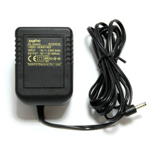 CHARGEUR ORIGINAL SANYO 6CV565XE OCCASION 6 VOLTS CAMESCOPE APPAREIL PHOTO