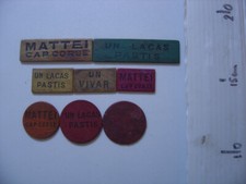 Lot de 8 anciens jetons jeu de cartes Mattei Cap Corse Pastis Lacas Un Vivar