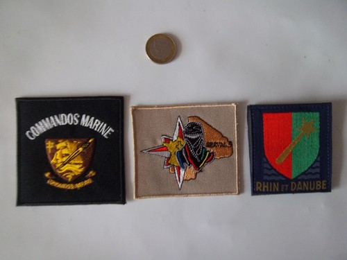 Lot écussons militaire - 3,