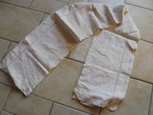 Drap brodé ancien lin - drap,