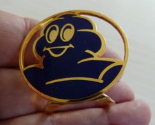 RARE NO PIN'S PINCES A FOULARD BLEU MICHELIN  BIBENDUM EGF  VOIR PHOTO