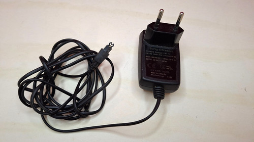 Chargeur ancien sony ericsson - chargeur,