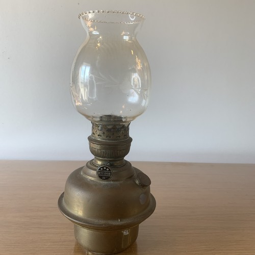 Lampe pétrole laiton - lampe,