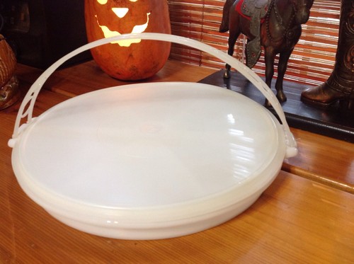 Vintage tupperware divided - vintage,