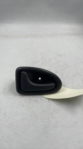 Poignee interieur avant gauche