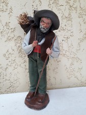 1 santon ancien habillé
