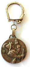 PORTE CLES  KEYCHAIN - ARQUEBUSE DE L'HERMITAGE VULNERAIRE FAMILIAL RECTO-VERSO