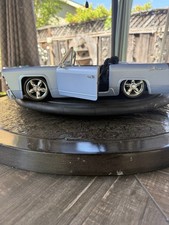 Bratz MGA Convertible Cadillac
