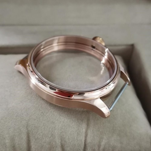 Boîtier rose pour - 44,