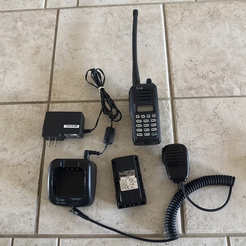 Icom a14 radio with - ic-a14, bc160