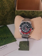 Montre Gucci Dive YA136222 à