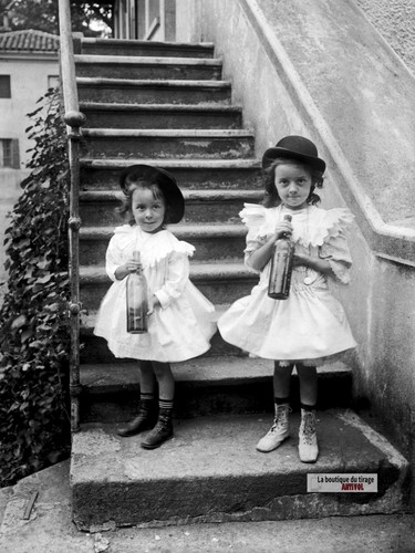 Deux fillettes robe - deux,