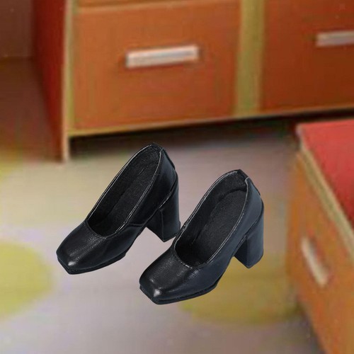 Chaussures miniatures - , à
