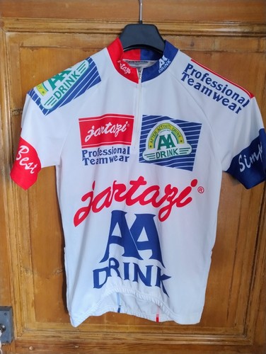 Maillot cycliste équipe pro