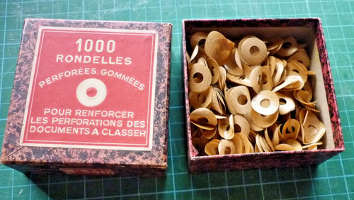 Boîte ancienne 1000 - -*,